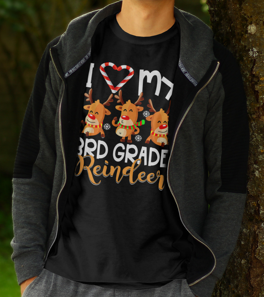 I Love My 3rd Grade Reindeer Christmas Design With Candy Cane Heart And Cute Reindeer Trio T-Shirt