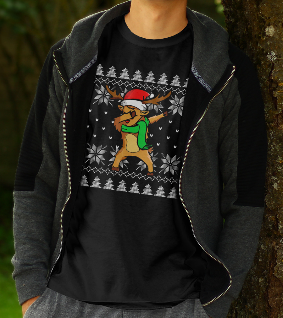 Funny Christmas Dabbing Reindeer In Santa Hat And Scarf Ugly T-Shirt