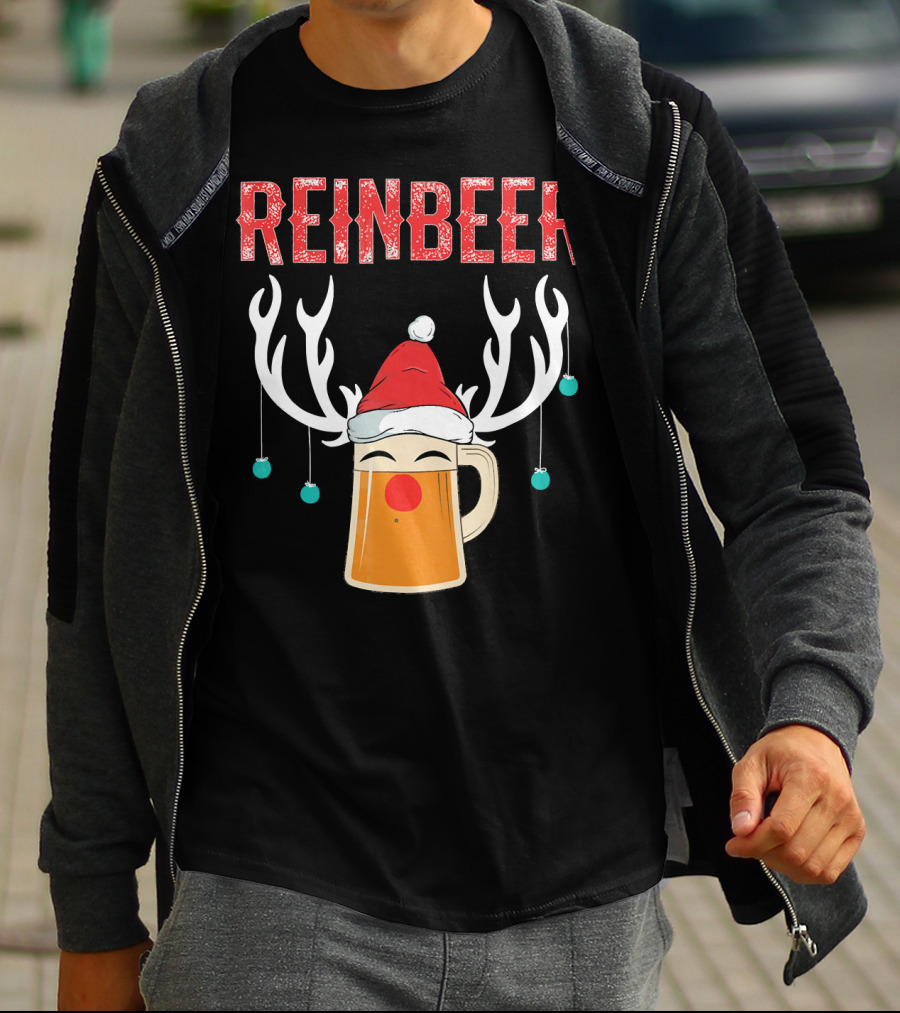 Reinbeer Christmas Antler Humor With Santa Hat Beer Mug T-Shirt