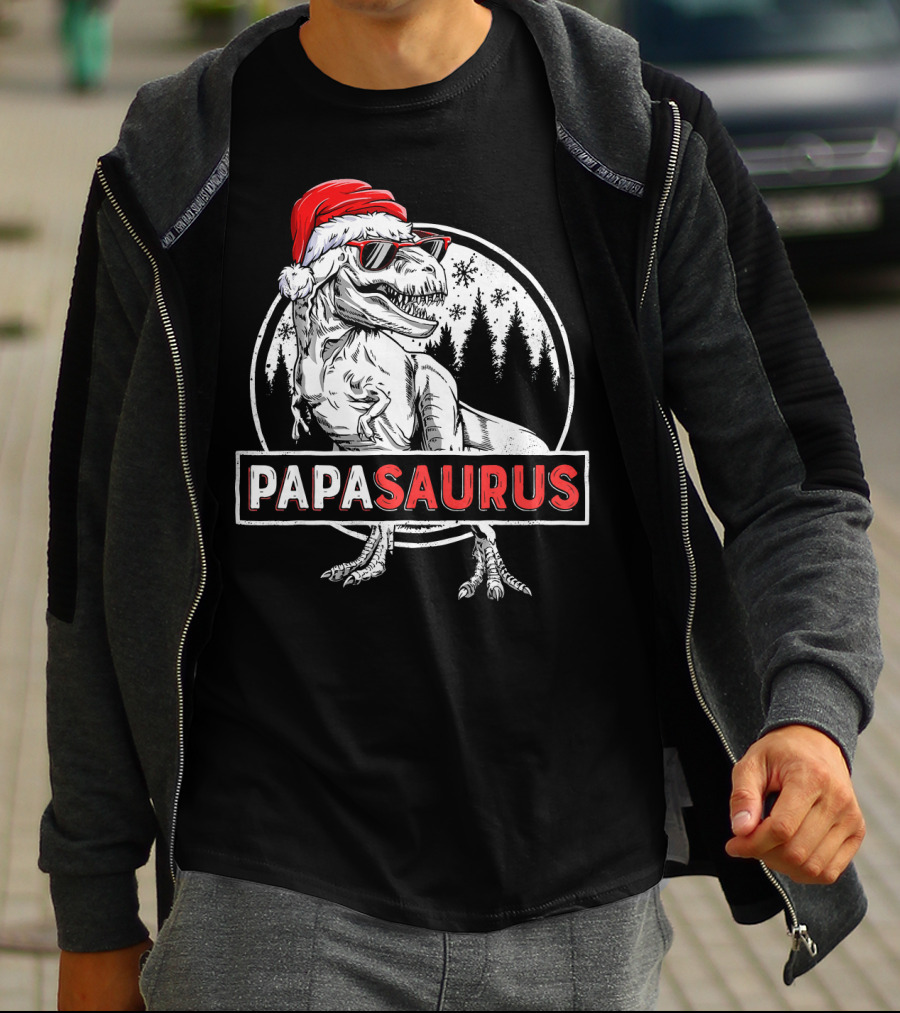 Papasaurus Dinosaur Santa Hat Christmas Snowflake Forest T-Shirt