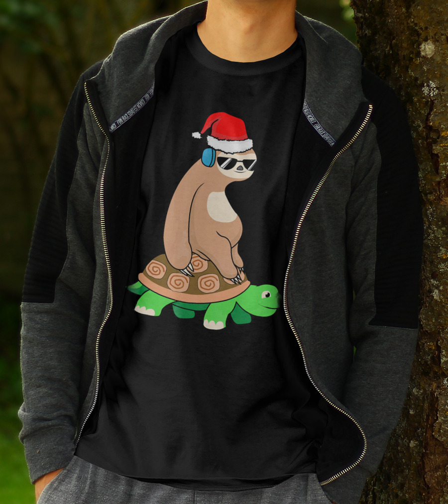 Xmas Sloth Riding Turtle Lazy Sloth Santa Hat Sunglasses T-Shirt