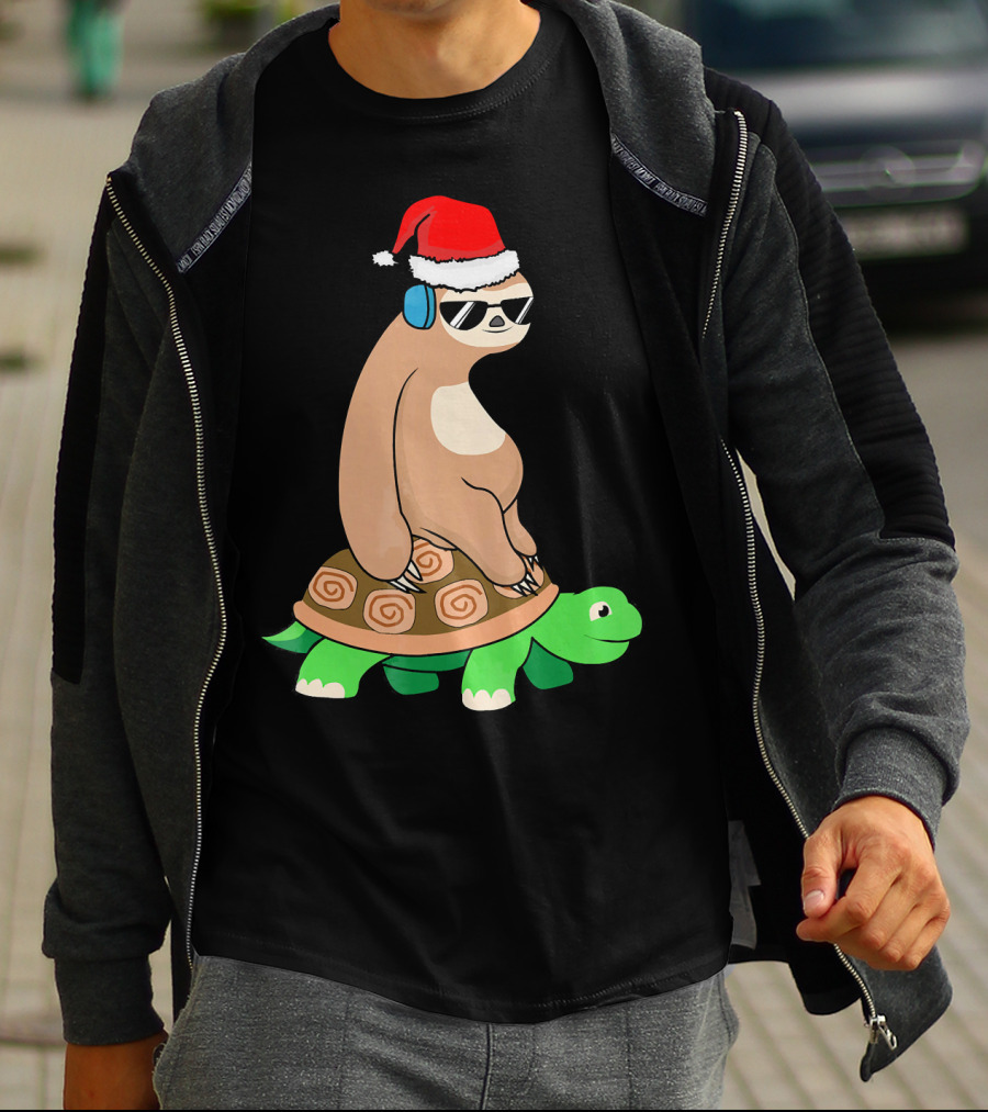 Xmas Sloth Riding Turtle Lazy Sloth Santa Hat Sunglasses T-Shirt