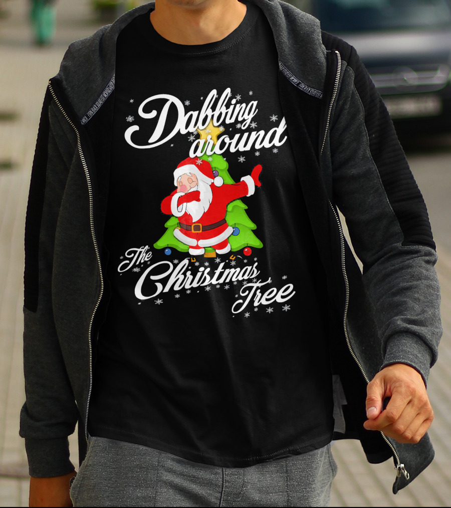 Dabbing Around The Christmas Tree Santa Claus T-Shirt