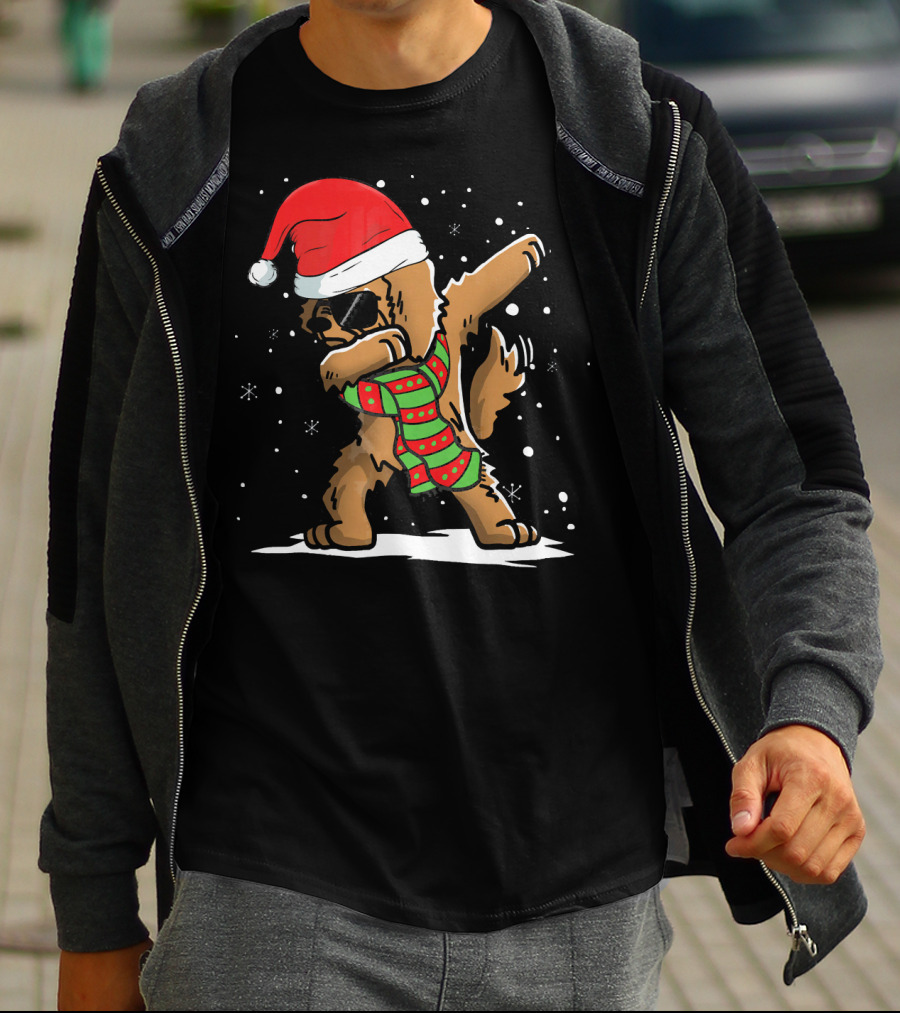 Dabbing Goldendoodle Santa With Red Hat And Christmas Scarf T-Shirt