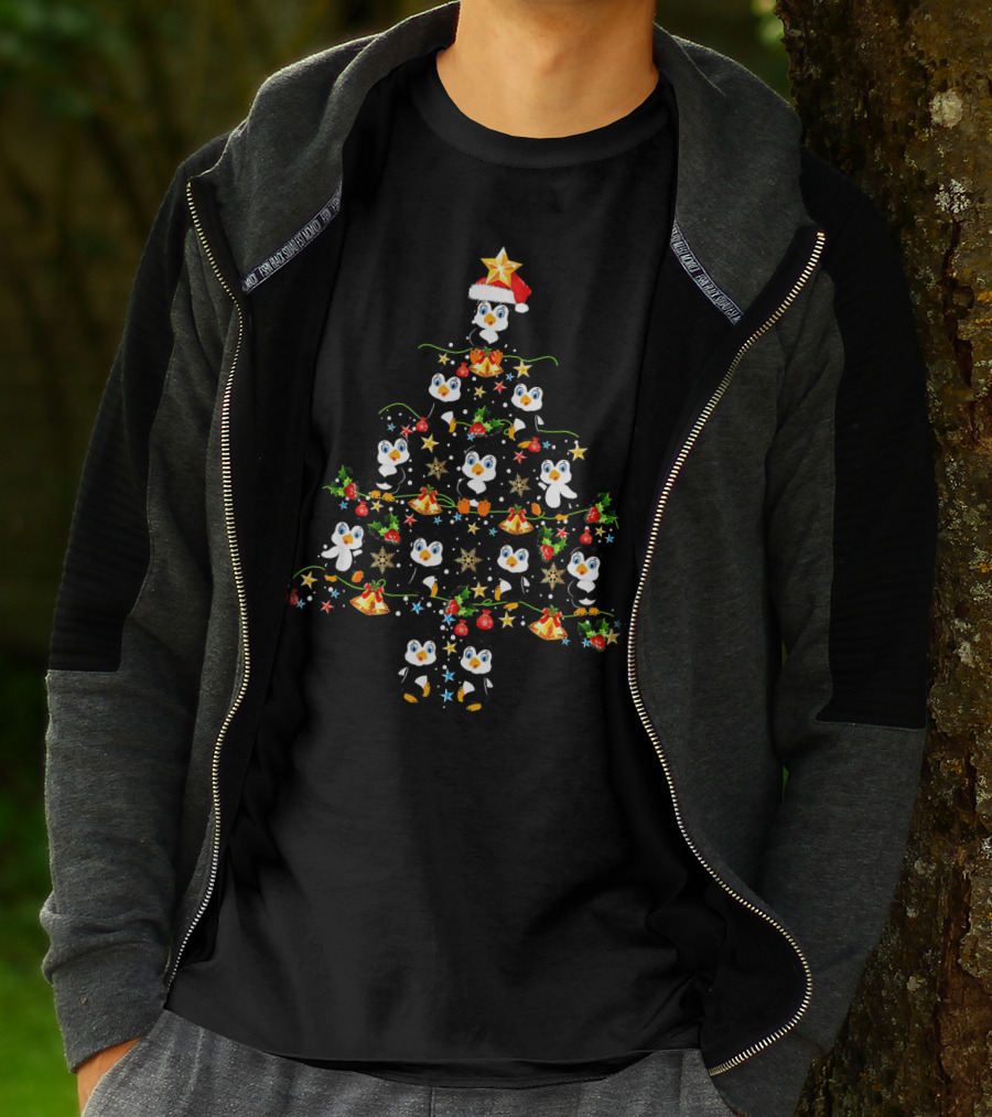 Penguin Christmas Tree Merry Holiday Penguins Santa Hat Ornaments Star Garland T-Shirt
