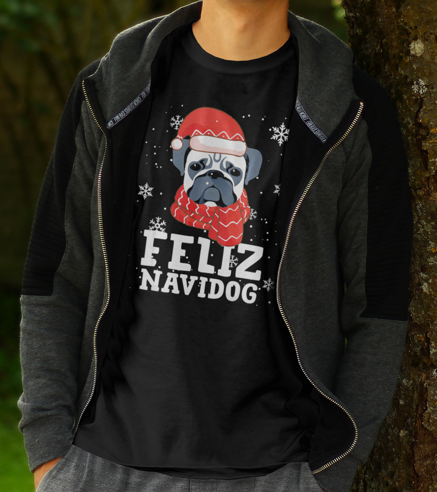 Feliz Navidog Pug Dog With Santa Hat And Scarf Snowflakes T-Shirt