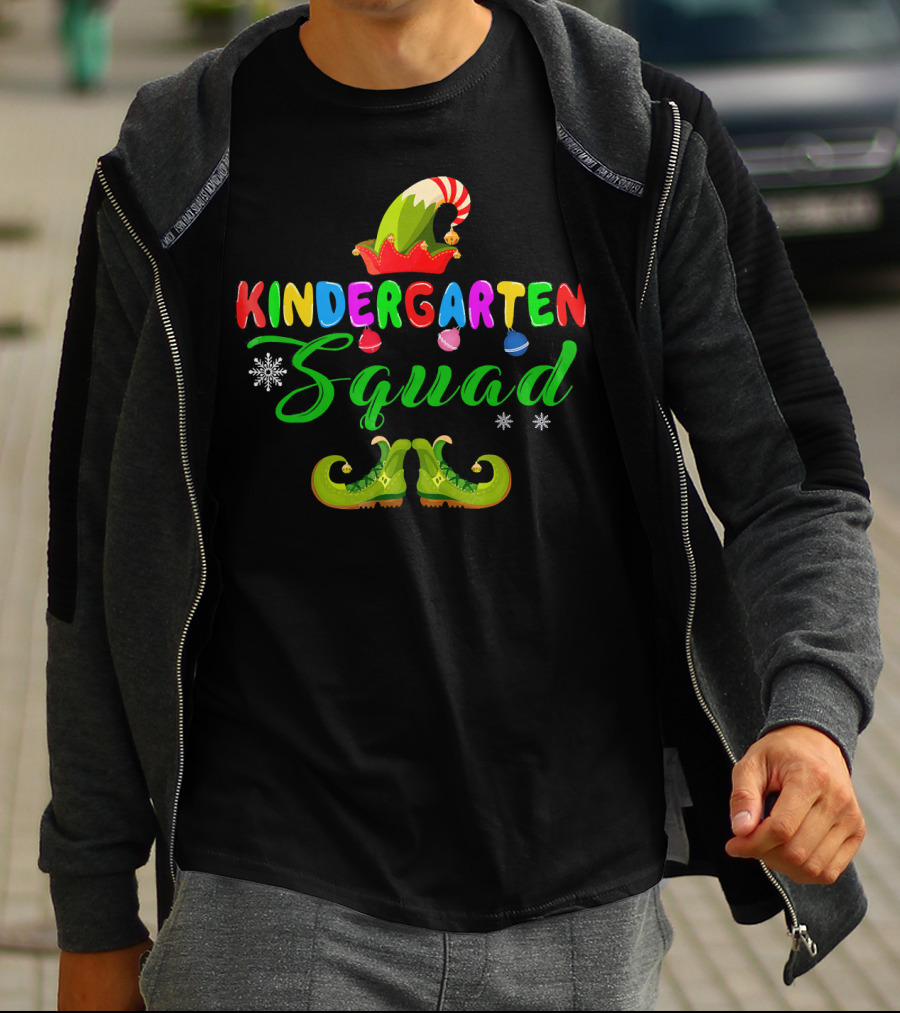 Kindergarten Squad Christmas Elf Hat And Shoes T-Shirt
