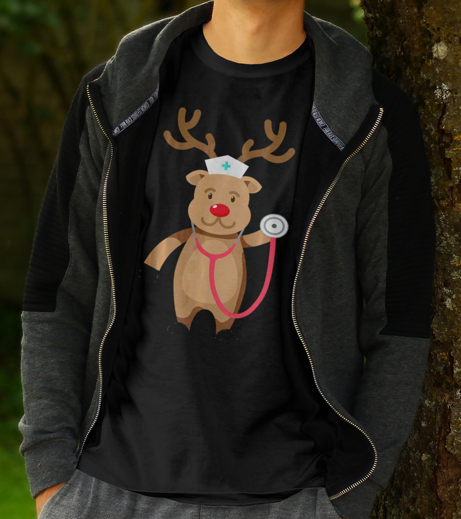 Nurse Reindeer With Stethoscope And Hat T-Shirt