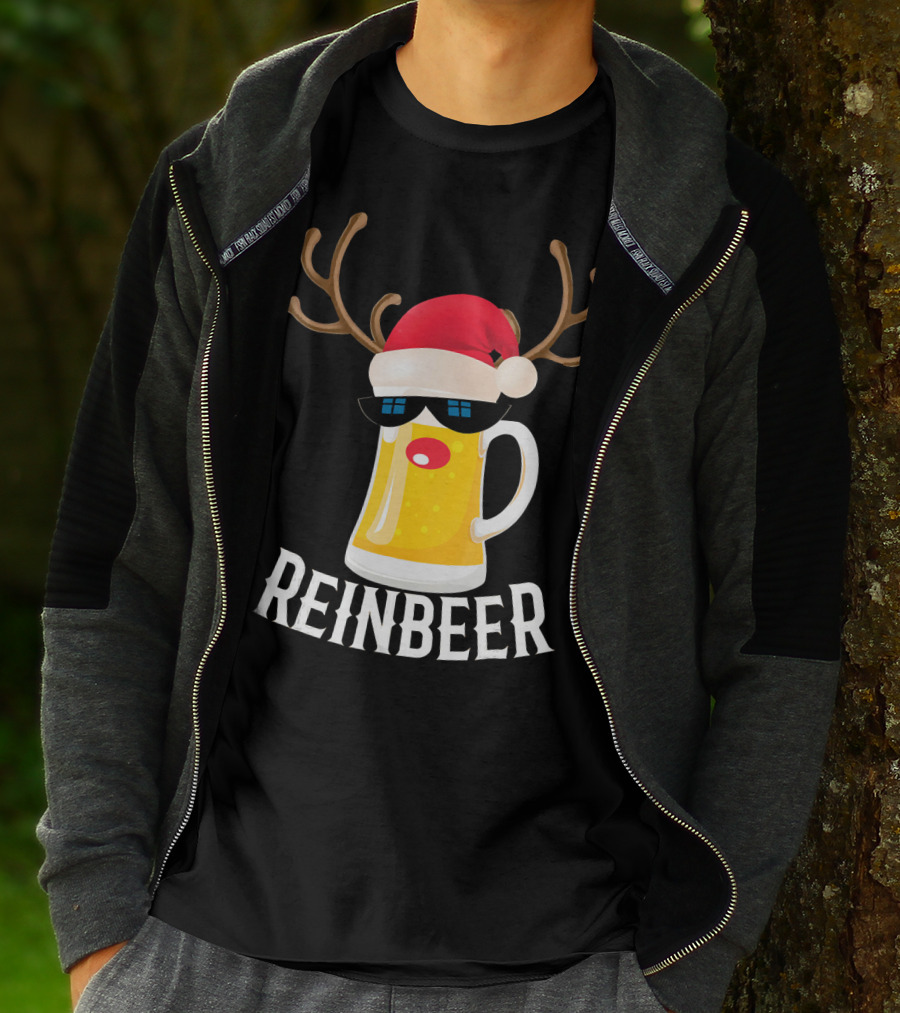Reindeer Beer Christmas Funny Drinking Reinbeer Santa Hat T-Shirt