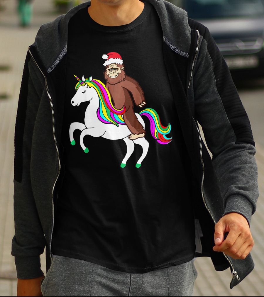 Bigfool Riding Unicorn With Santa Hat Rainbow Mane T-Shirt