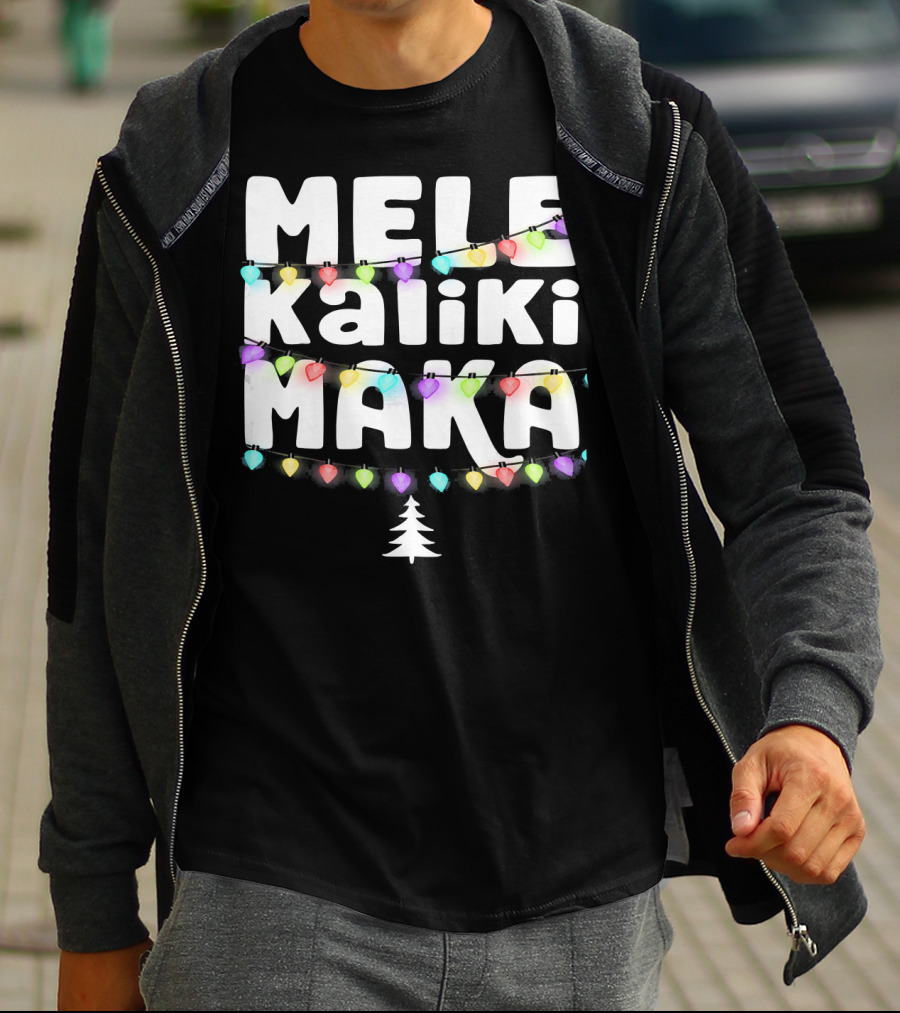 Mele Kalikimaka Hawaiian Christmas Festive Lights Tree T-Shirt