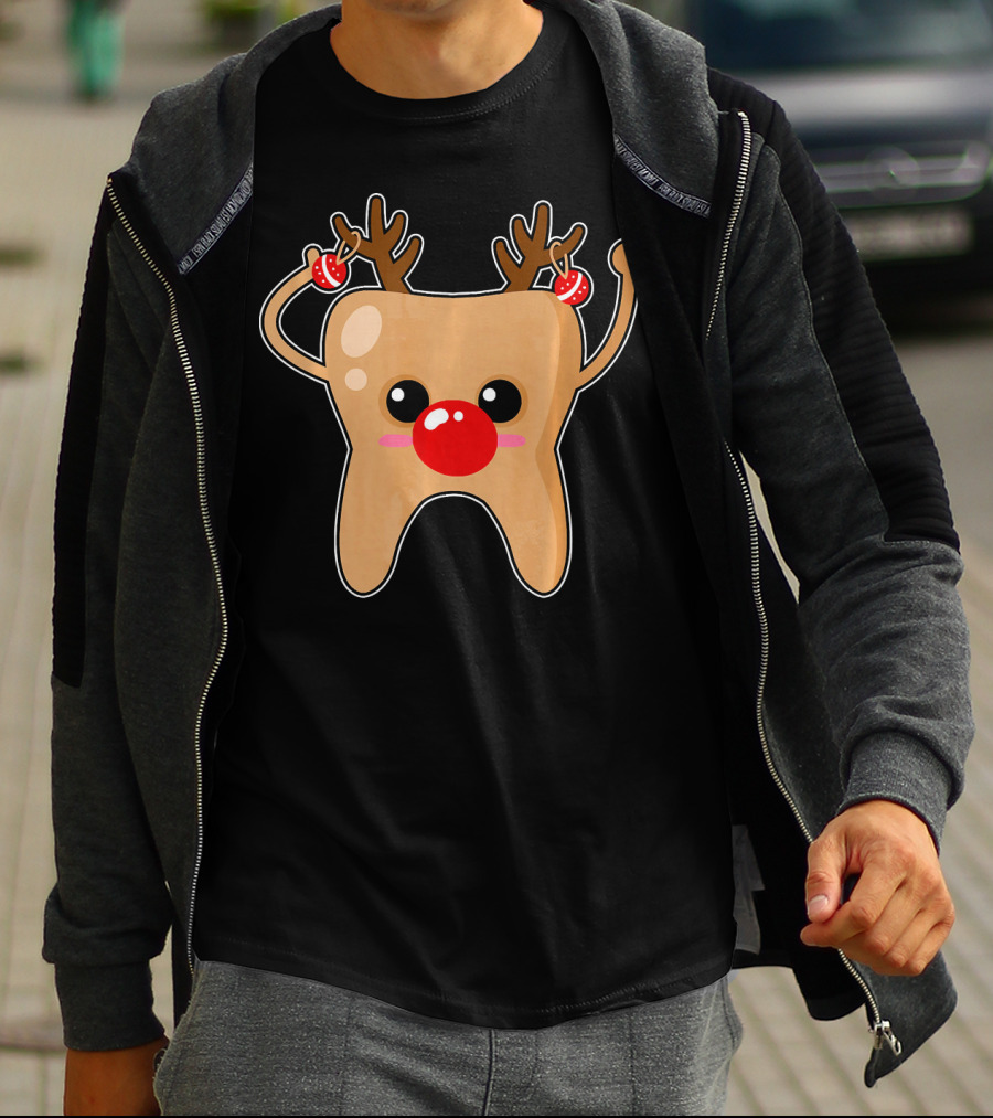 Tooth Emoji Reindeer With Antlers And Red Nose Costume T-Shirt