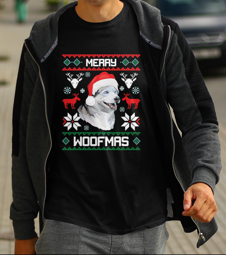 Merry Woofmas Siberian Husky Dog In Santa Hat With Reindeer And Snowflakes T-Shirt