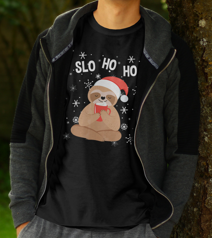 Slo Ho Ho Merry Slothmas Christmas Sloth Santa Hat T-Shirt