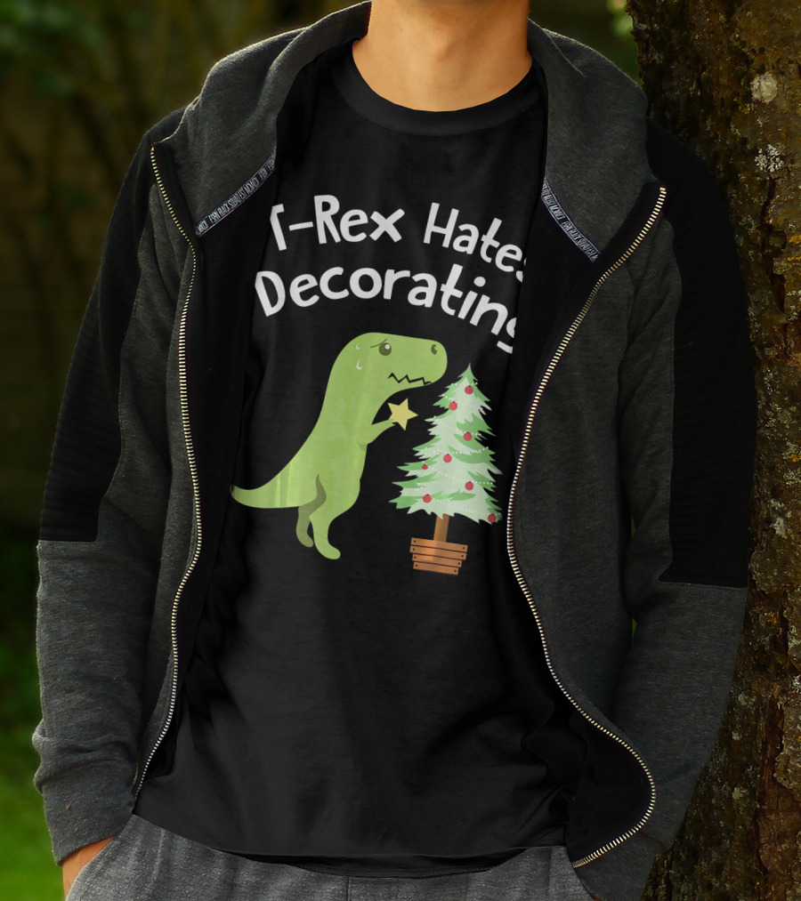 T Rex Hates Decorating Christmas Tree Funny Dinosaur T-Shirt
