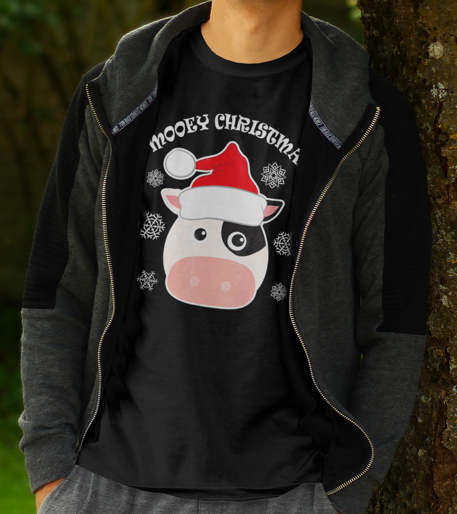 Mooey Christmas Cow Santa Hat Snowflakes T-Shirt