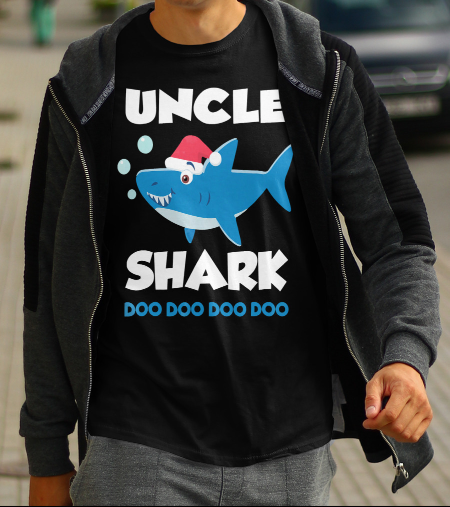 Uncle Shark Doo Doo Doo Doo Christmas Shark Santa Hat T-Shirt