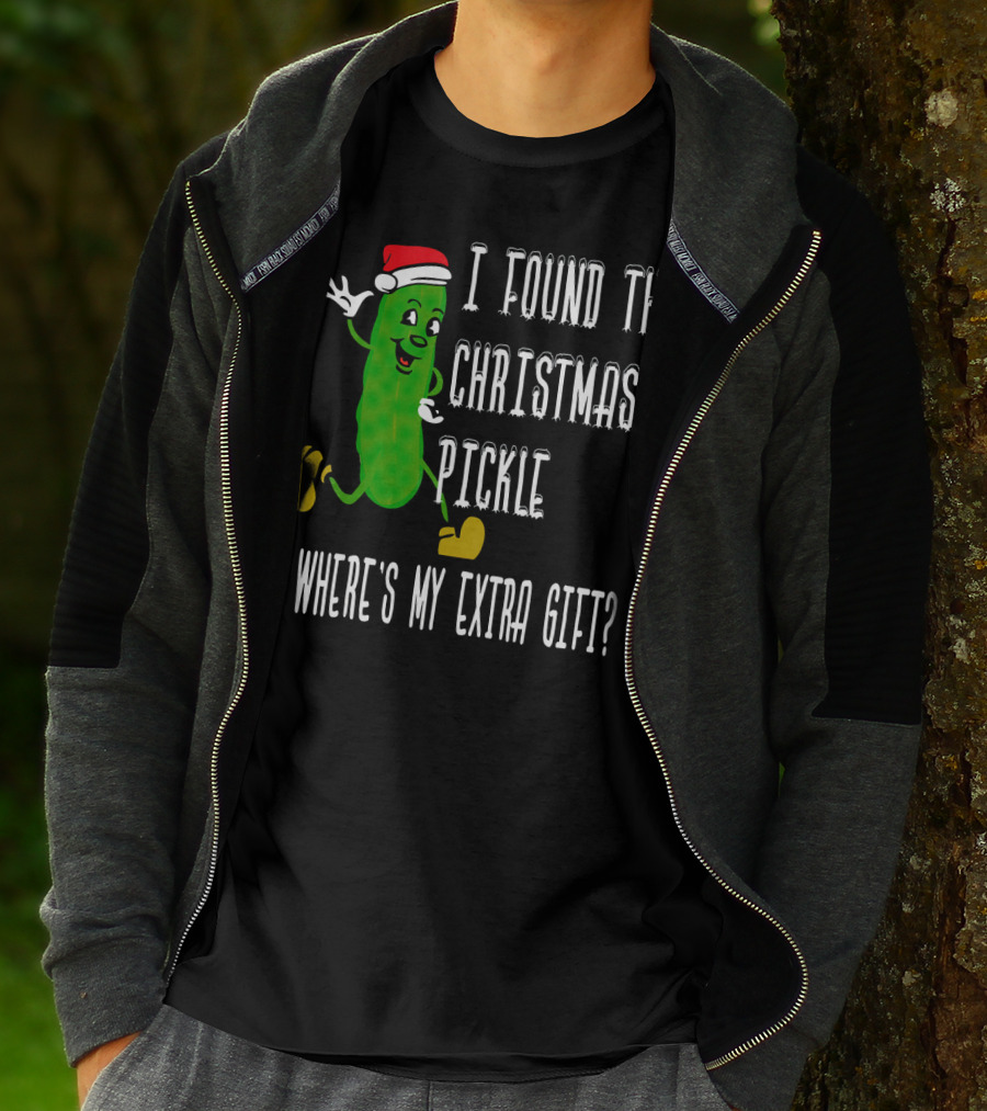 I Found The Christmas Pickle Where's My Extra Gift German Trad T-Shirt