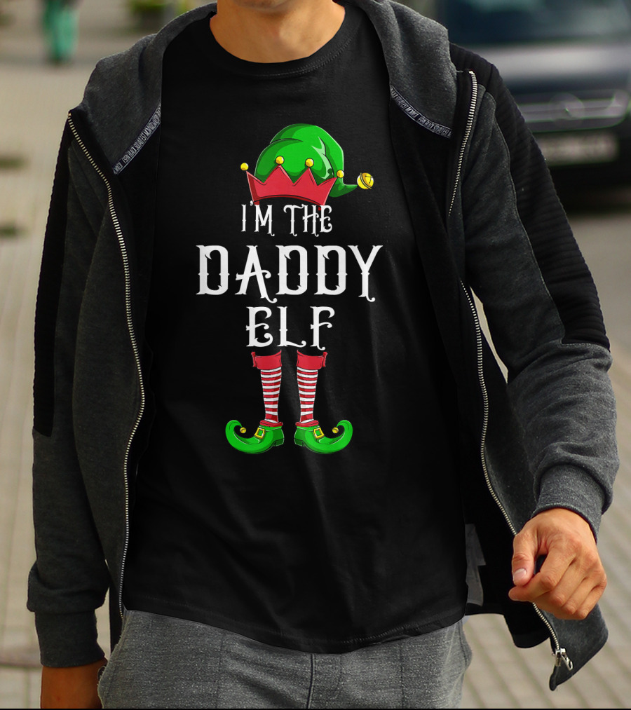 I'm The Daddy Elf Christmas Costume Green Hat Red White Striped Socks T-Shirt