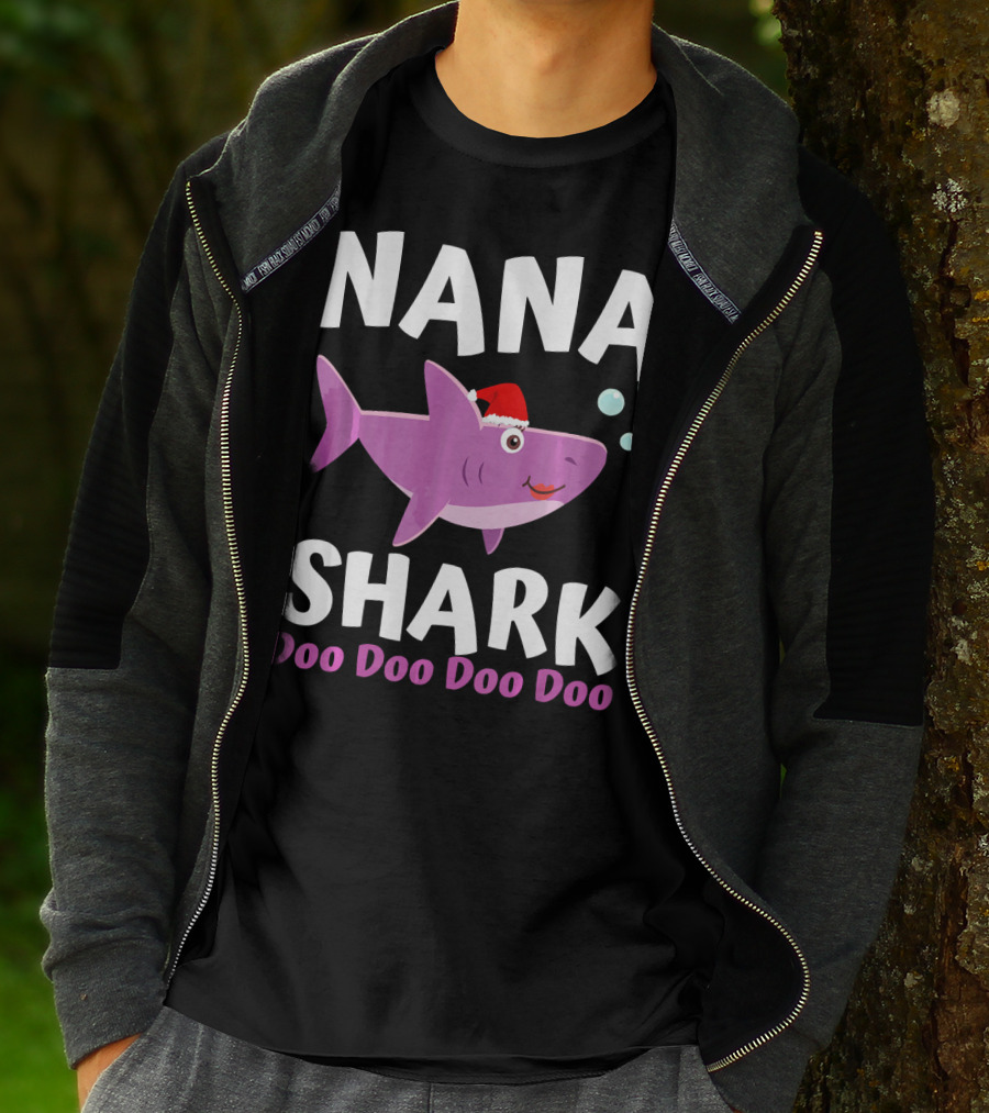 Nana Shark Doo Doo Doo Doo Christmas Santa Hat T-Shirt