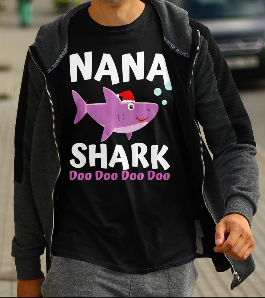 Nana Shark Doo Doo Doo Doo Christmas Santa Hat T-Shirt