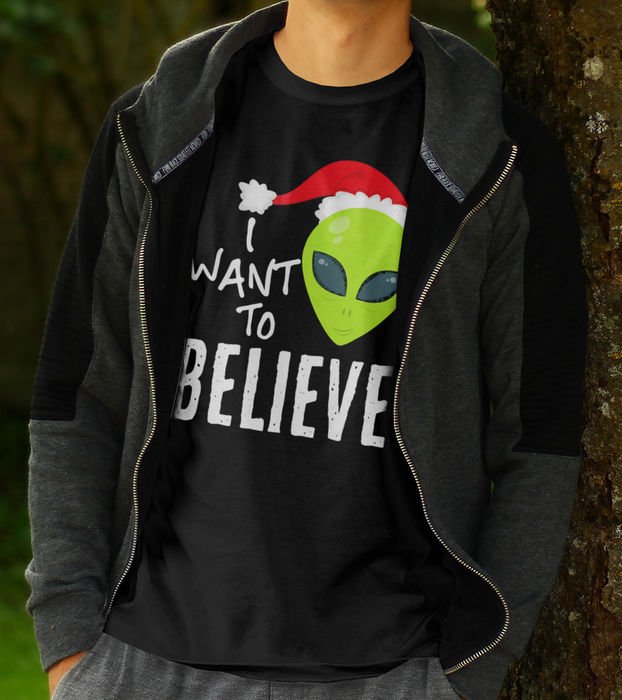 I Want To Believe Alien Santa Hat Christmas UFO T-Shirt