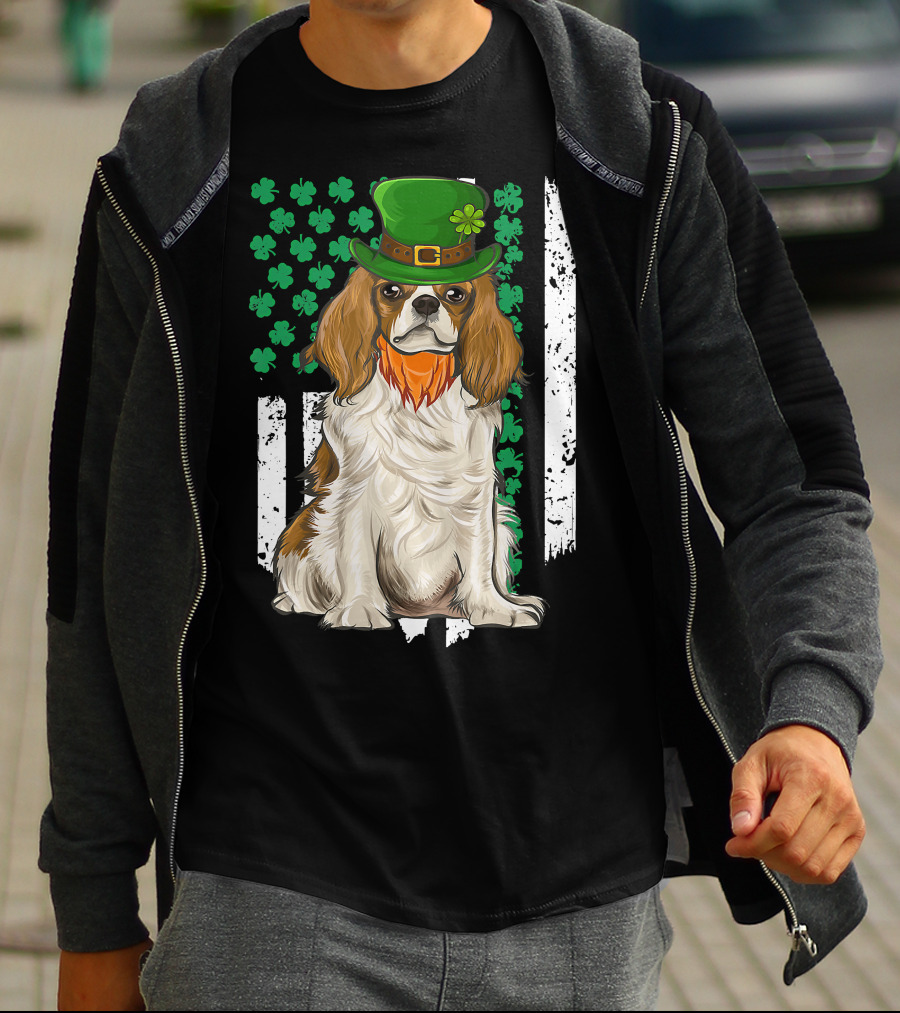 King Charles Spaniel St Patricks Day Irish Dog With Green Hat And Shamrocks T-Shirt