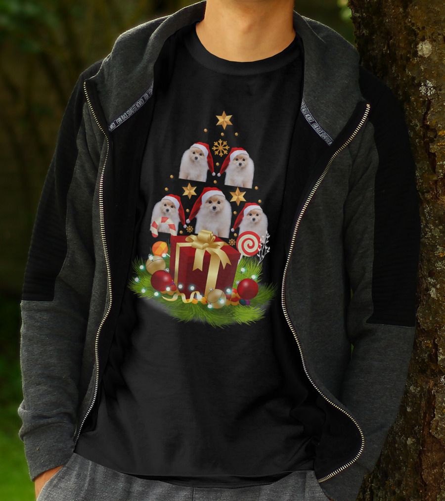 Santa Pomeranian Christmas Tree With Presents And Candy Canes T-Shirt