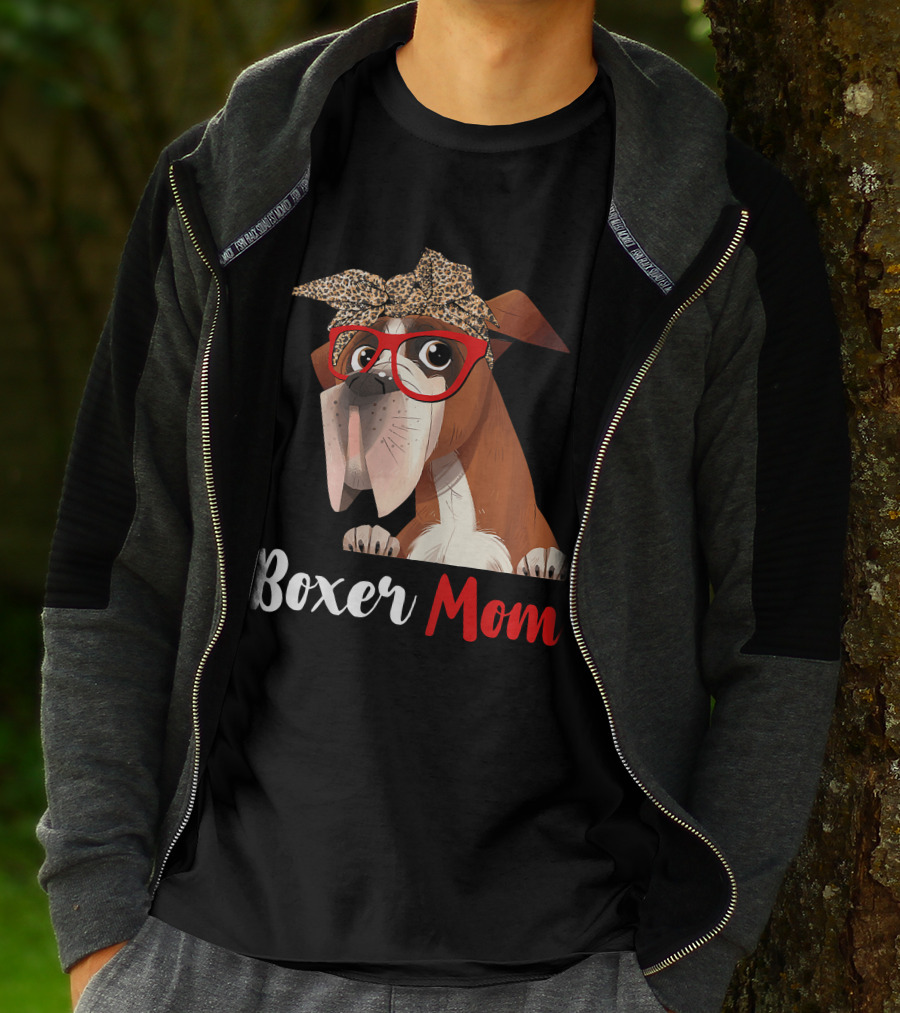 Boxer Mom With Red Glasses And Leopard Headband For Dog Lovers T-Shirt