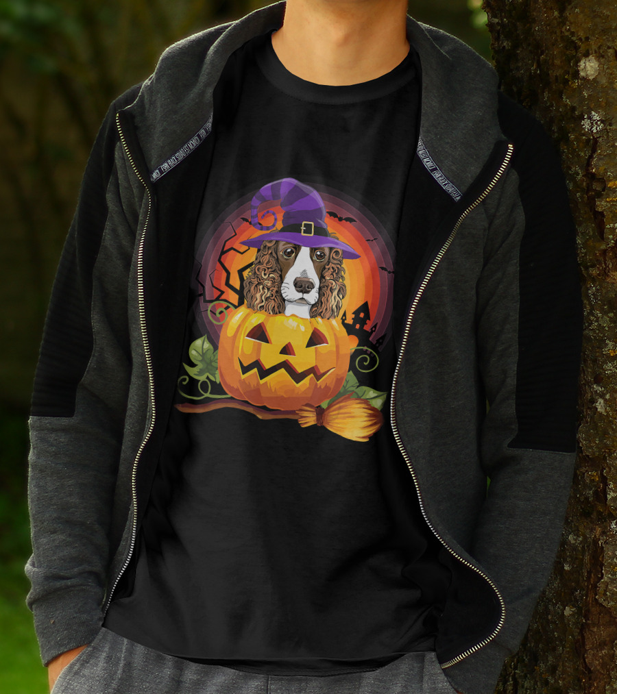 Dog Lover English Cocker Spaniel Witch Pumpkin Halloween Scene T-Shirt