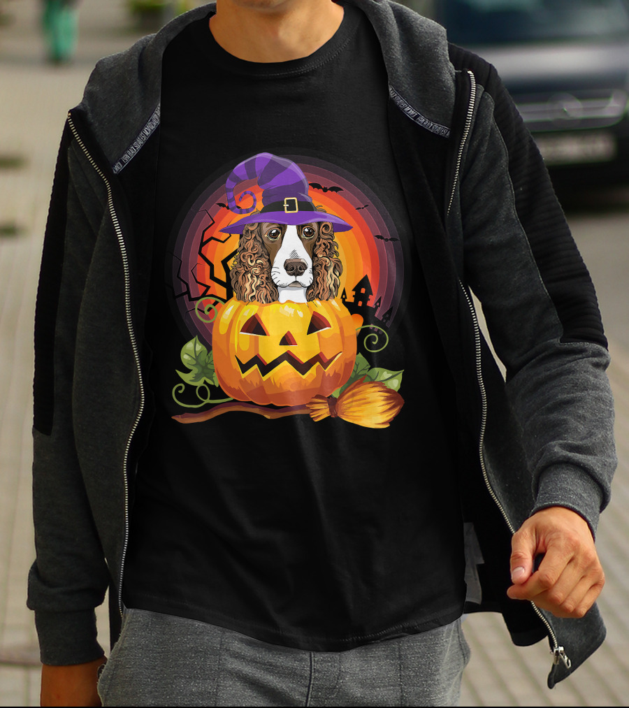 Dog Lover English Cocker Spaniel Witch Pumpkin Halloween Scene T-Shirt