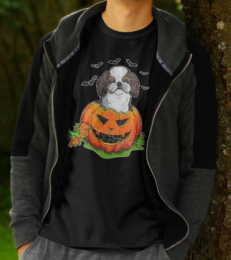 Cute Shih Tzu In Halloween Pumpkin With Bats T-Shirt