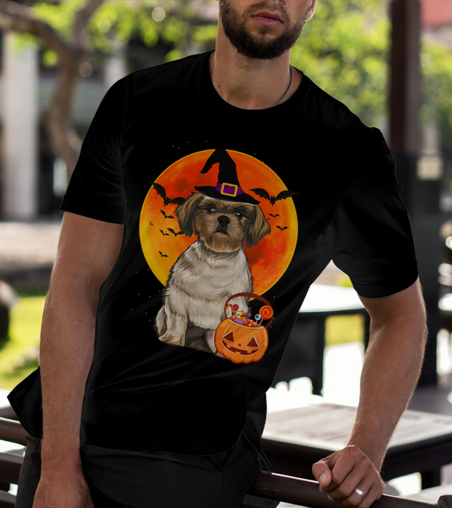 Shih Tzu Dog Halloween Jack O Lantern Pumpkin With Bats And Witch Hat T-Shirt