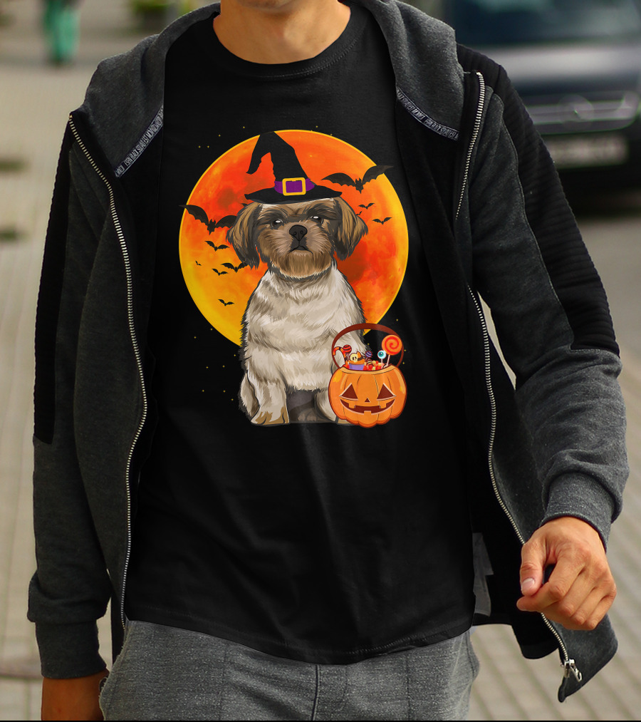 Shih Tzu Dog Halloween Jack O Lantern Pumpkin With Bats And Witch Hat T-Shirt