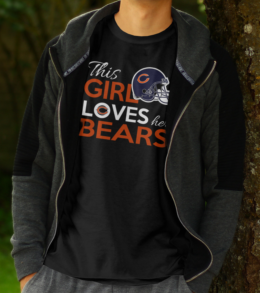 This Girl Loves Her Chicago Bears T-Shirt