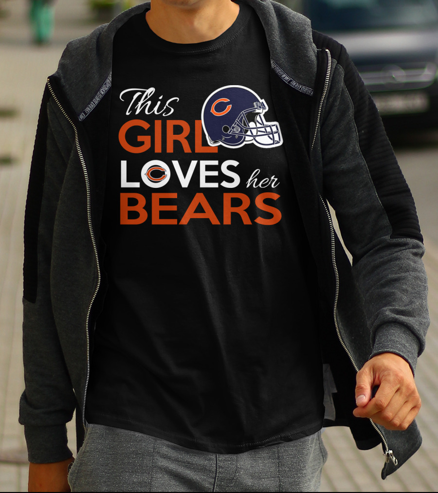 This Girl Loves Her Chicago Bears T-Shirt
