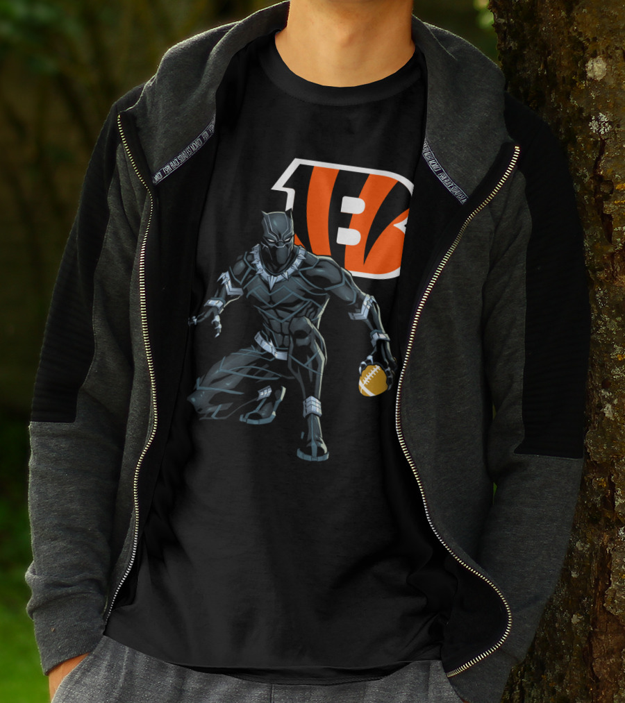 Cincinnati Bengals Black Panther Football T-Shirt