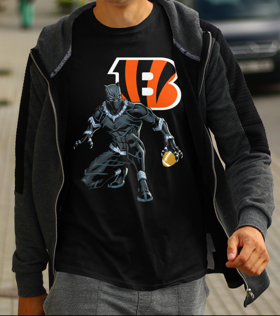 Cincinnati Bengals Black Panther Football T-Shirt