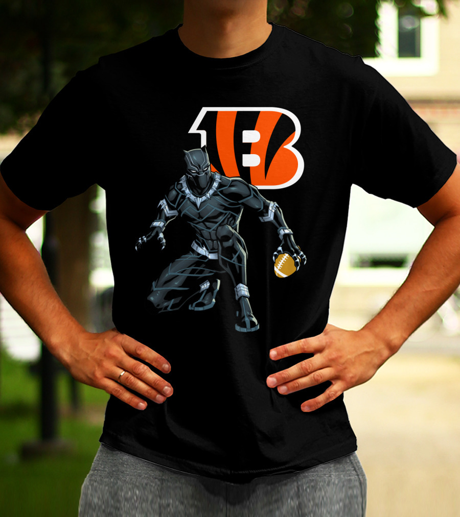 Cincinnati Bengals Black Panther Football T-Shirt