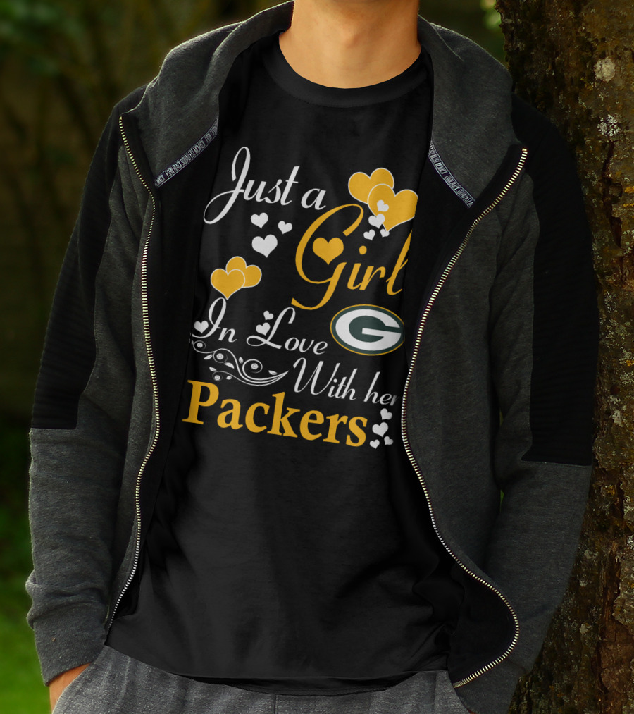 Just A Girl In Love With Her Green Bay Packers T-Shirt